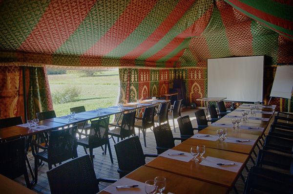 Seminar in Domaine EcÔtelia glamping stay